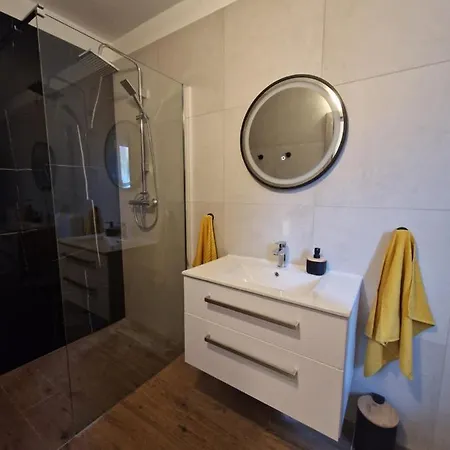 Medeni Apartma Pivka Exterior photo